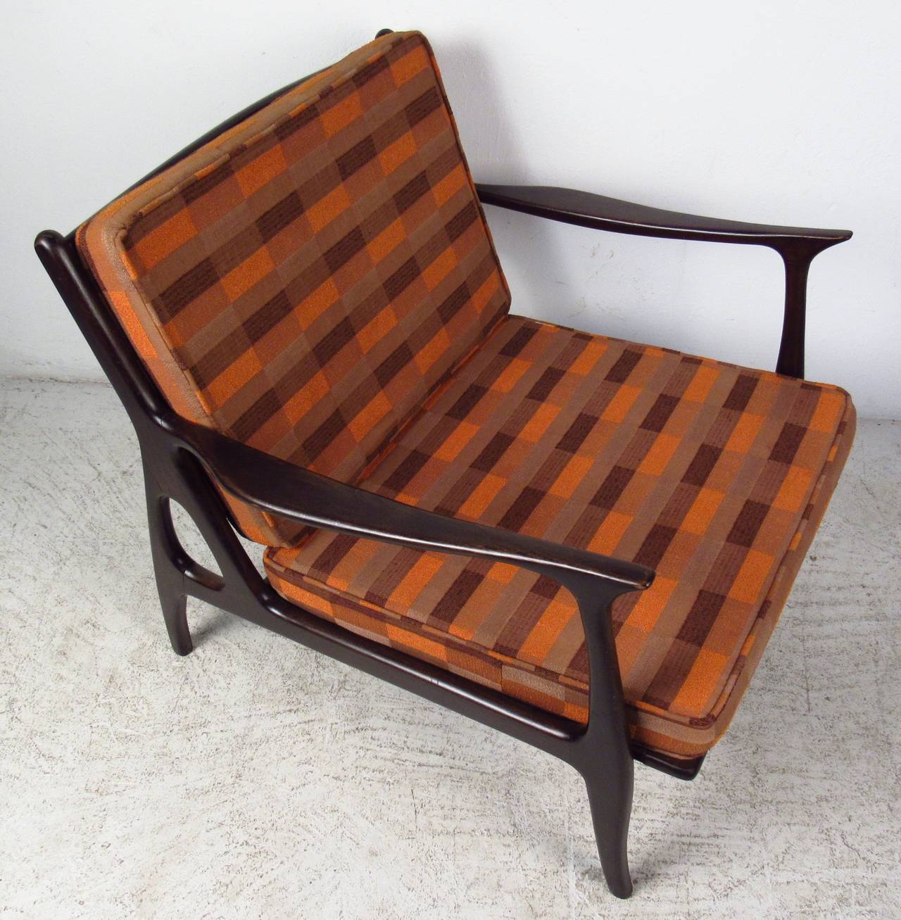 American Vintage Modern Sculpted Lounge Chair