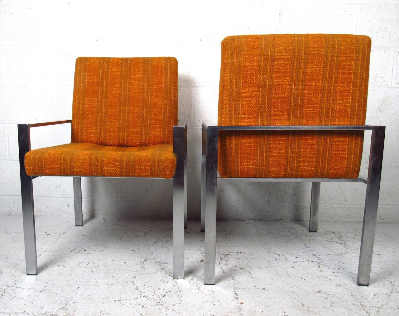 Set of Six Mid-Century Modern Knoll Style Armchairs In Good Condition For Sale In Brooklyn, NY