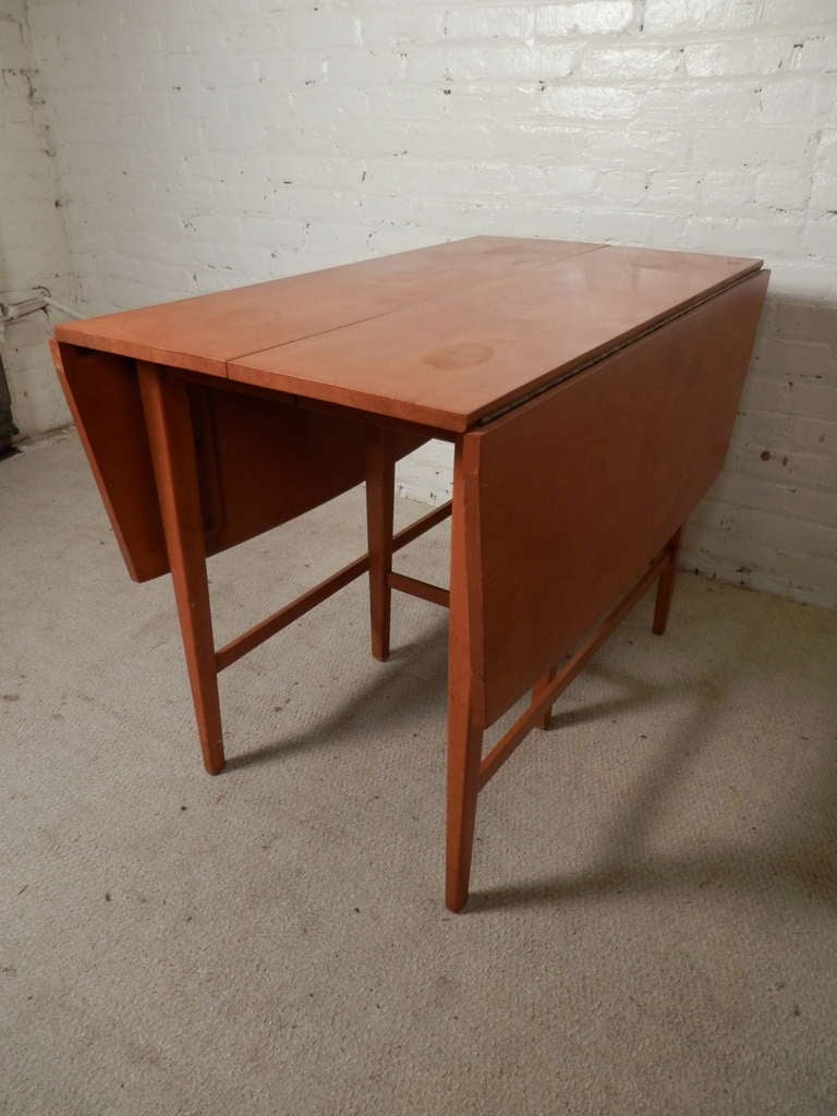 Outstanding Mid-Century Modern Dining Set by Paul McCobb with Leaves 1