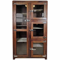 Impressive Ice Chest Style Display Cabinet 1