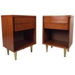 Pair of Mid-Century Modern John Stuart Night Stands
