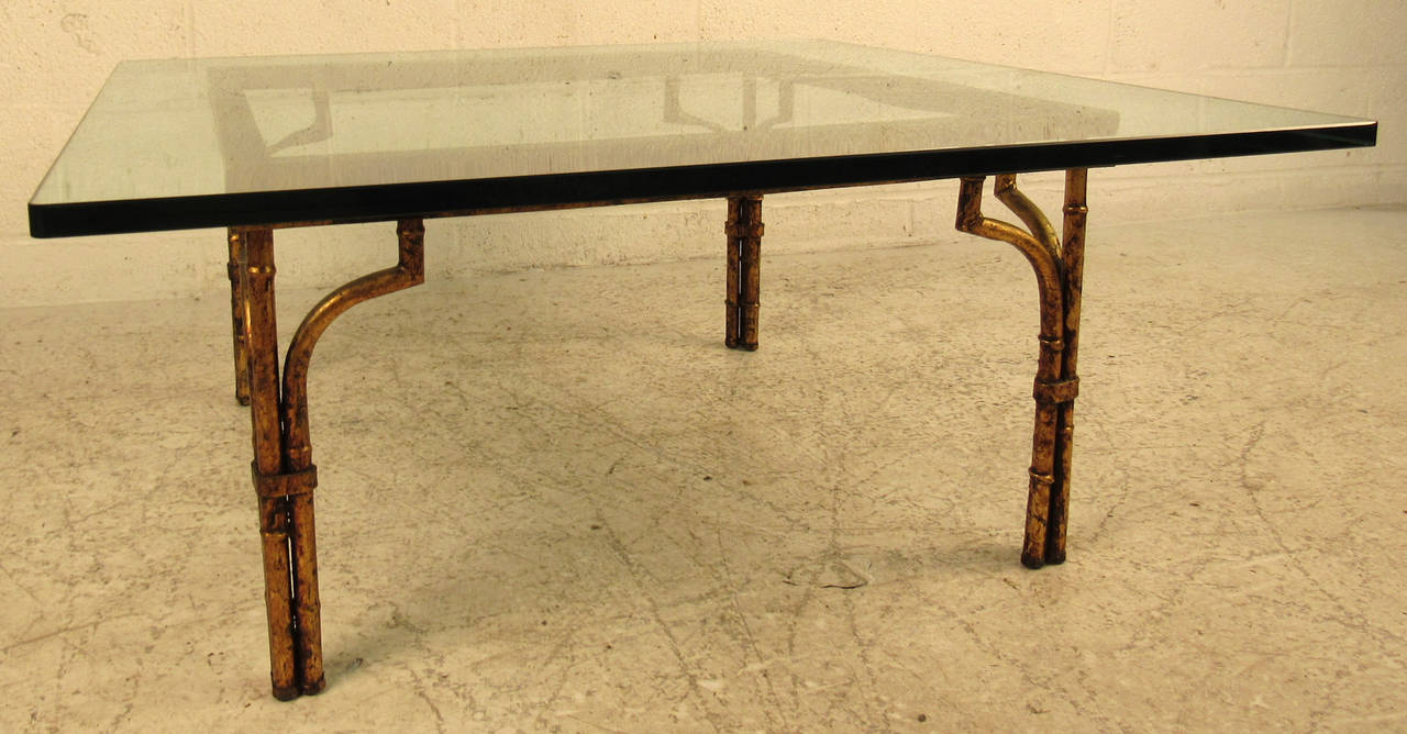 Mid-Century Modern Hollywood Regency Coffee Table in Gilt Finish For Sale