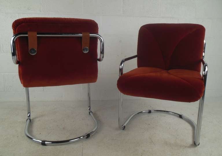 Set of Modern Dining Chairs In Good Condition In Brooklyn, NY