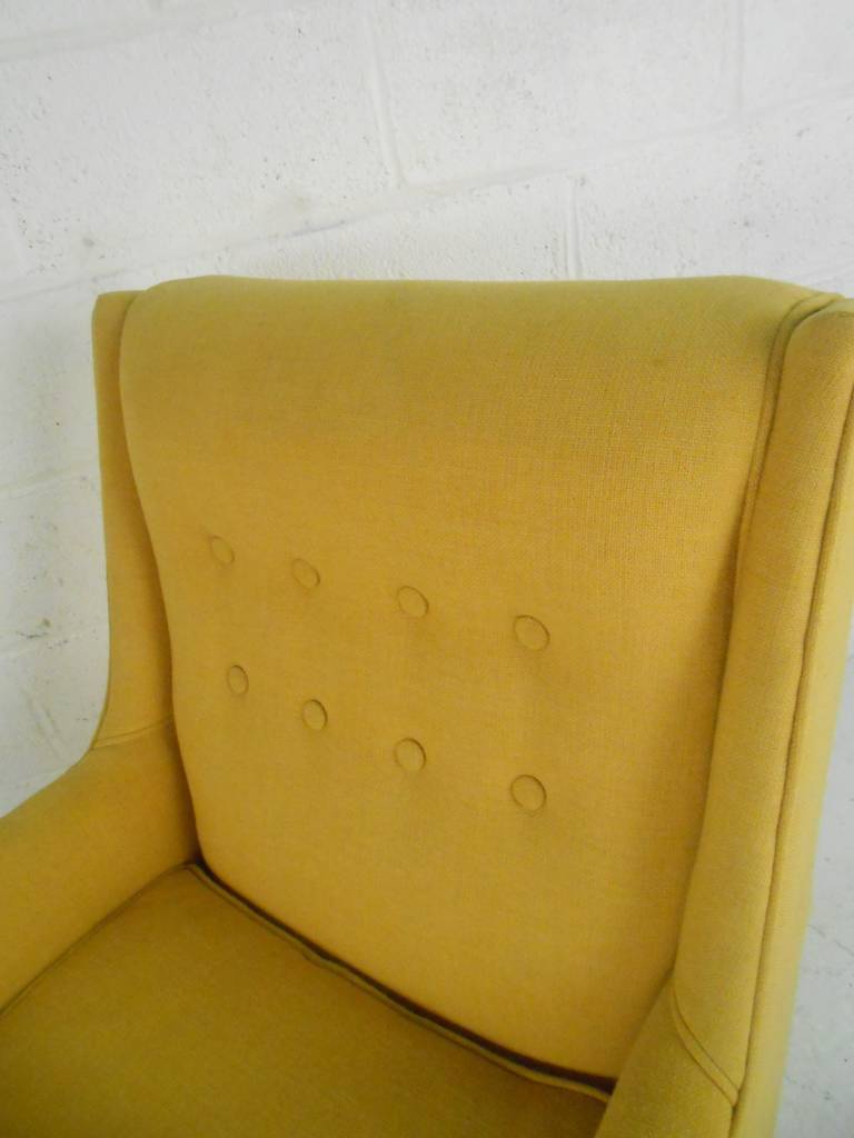 Mid-20th Century Mid-Century Lounge Chair and Ottoman