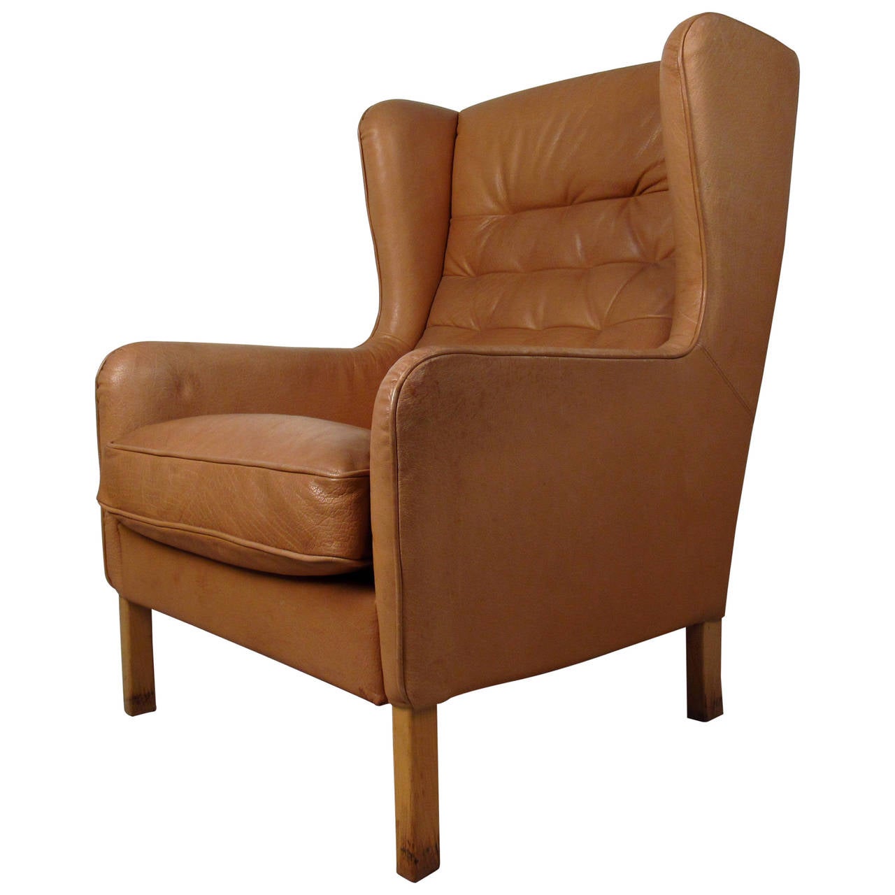 Mid-Century Modern Tufted Leather Wingback Lounge Chair For Sale at 1stdibs