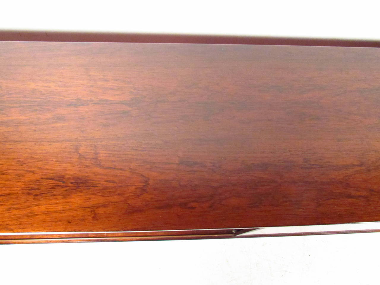Long Mid-Century Rosewood Sideboard Model 21 by Omann Jun For Sale 3