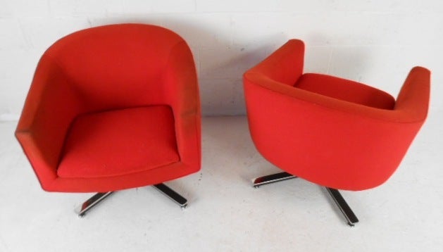 American Mid-Century Modern Swivel Club Chairs