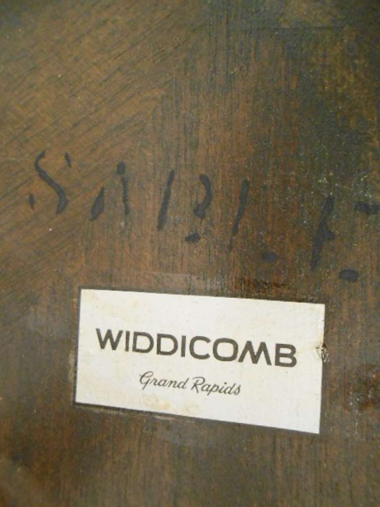 Walnut Mid-Century Modern Side Table by John Widdicomb
