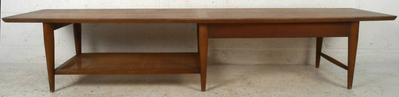 vintage lane coffee table with drawer