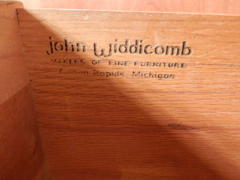 American John Widdicomb Mid-Century Modern Bedroom Set