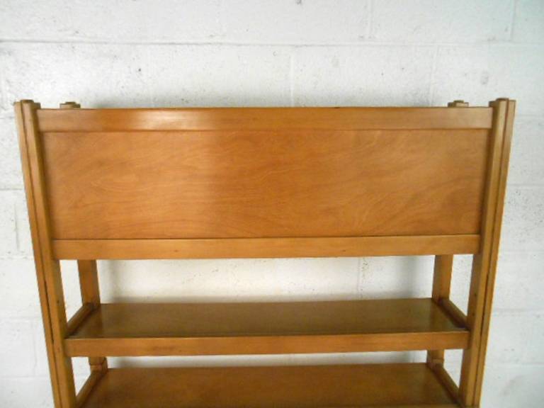 Unique Mid-Century Modern Two Piece Maple Bookshelf In Good Condition In Brooklyn, NY
