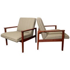 Mid-Century Modern Teak Frame Arm Chairs 10