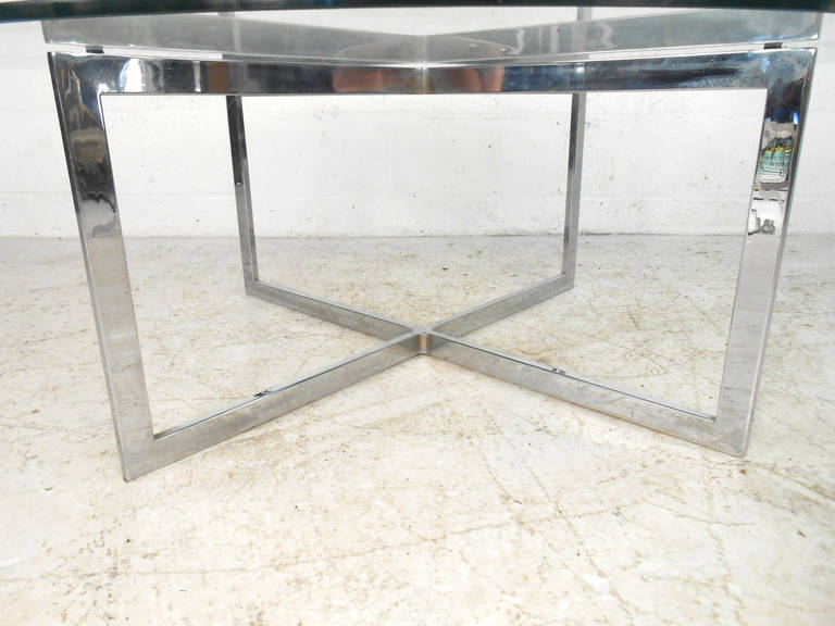 Mid-Century Modern Chrome And Glass Cocktail Table 1