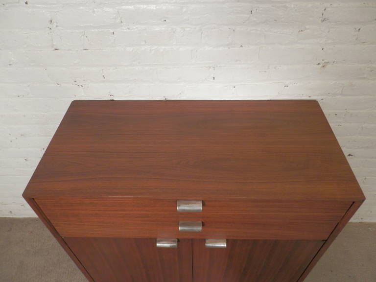 Mid-Century American Made Walnut Cabinet George Nelson In Good Condition In Brooklyn, NY