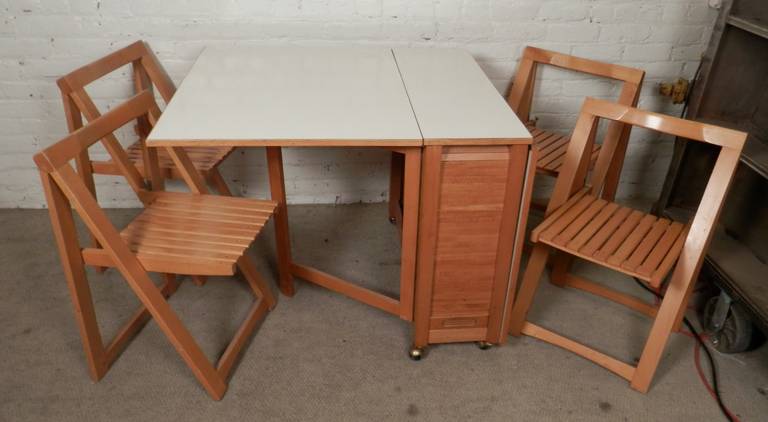 Mid-20th Century Mid-Century Modern Drop Leaf Table with Chairs