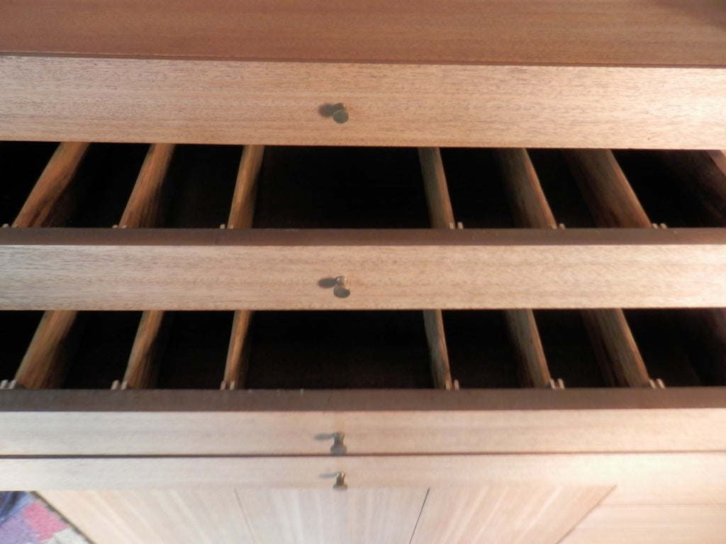 Walnut Mid-Century Modern Wall Unit By Paul McCobb For The Calvin Group