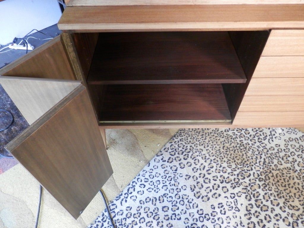 Mid-Century Modern Wall Unit By Paul McCobb For The Calvin Group 4