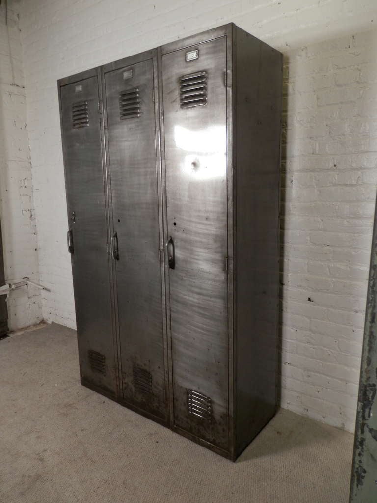 industrial locker cabinet