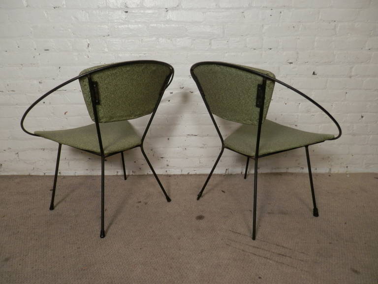 Mid-Century Modern Circle Chair By Joseph Cicchelli In Good Condition In Brooklyn, NY