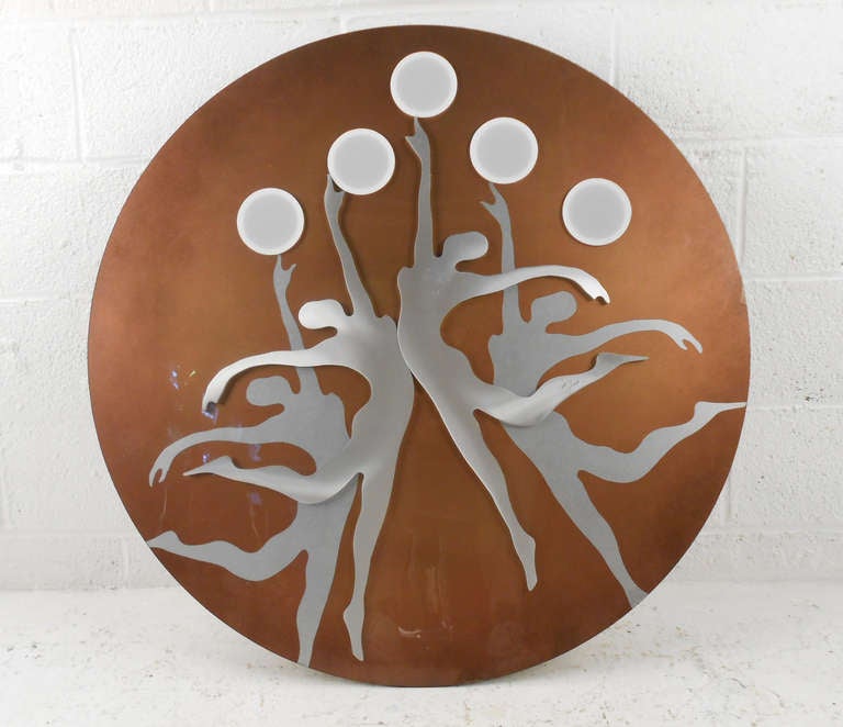 Vintage Wall Art Lighting With Dancers