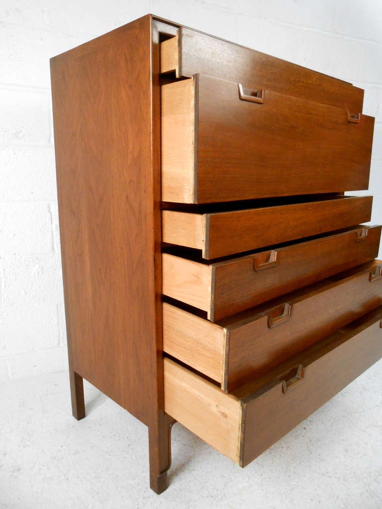 Mid-20th Century Mid-Century Modern John Stuart Janus Collection Walnut Dresser