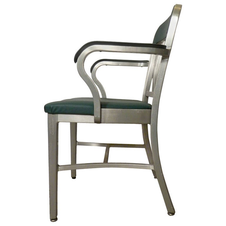 Vintage MidCentury Arm Chair By Good Form at 1stDibs