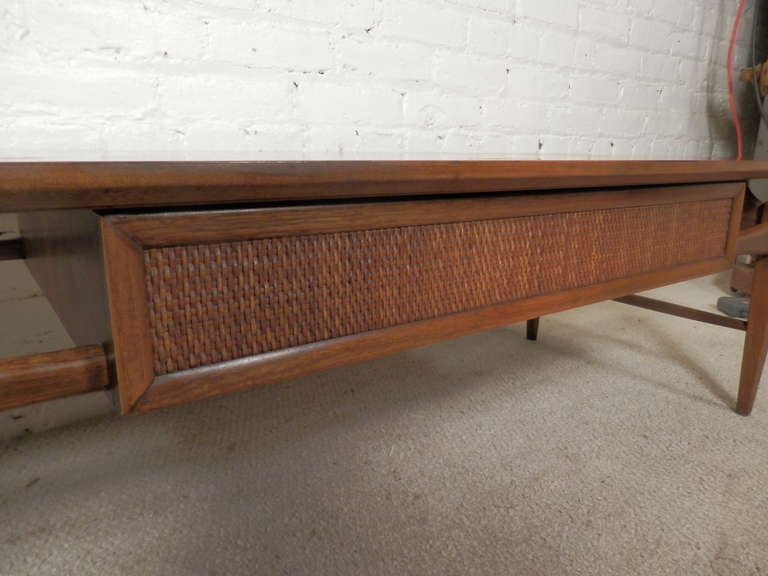 Mid-20th Century Mid-Century Modern Coffee Table w/ Drawer By Lane