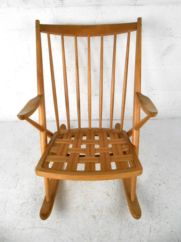 American Mid-Century Modern Maple Spoke Back Rocking Chair