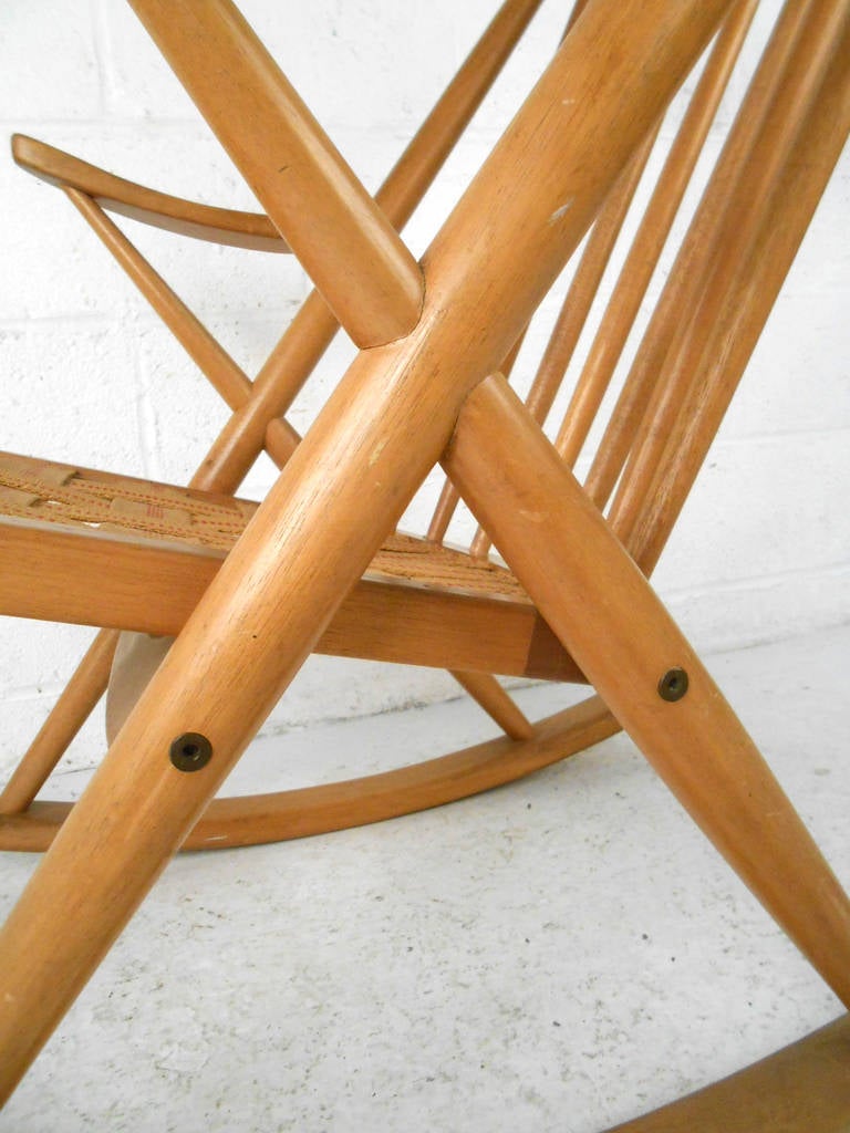 Mid-Century Modern Maple Spoke Back Rocking Chair 1