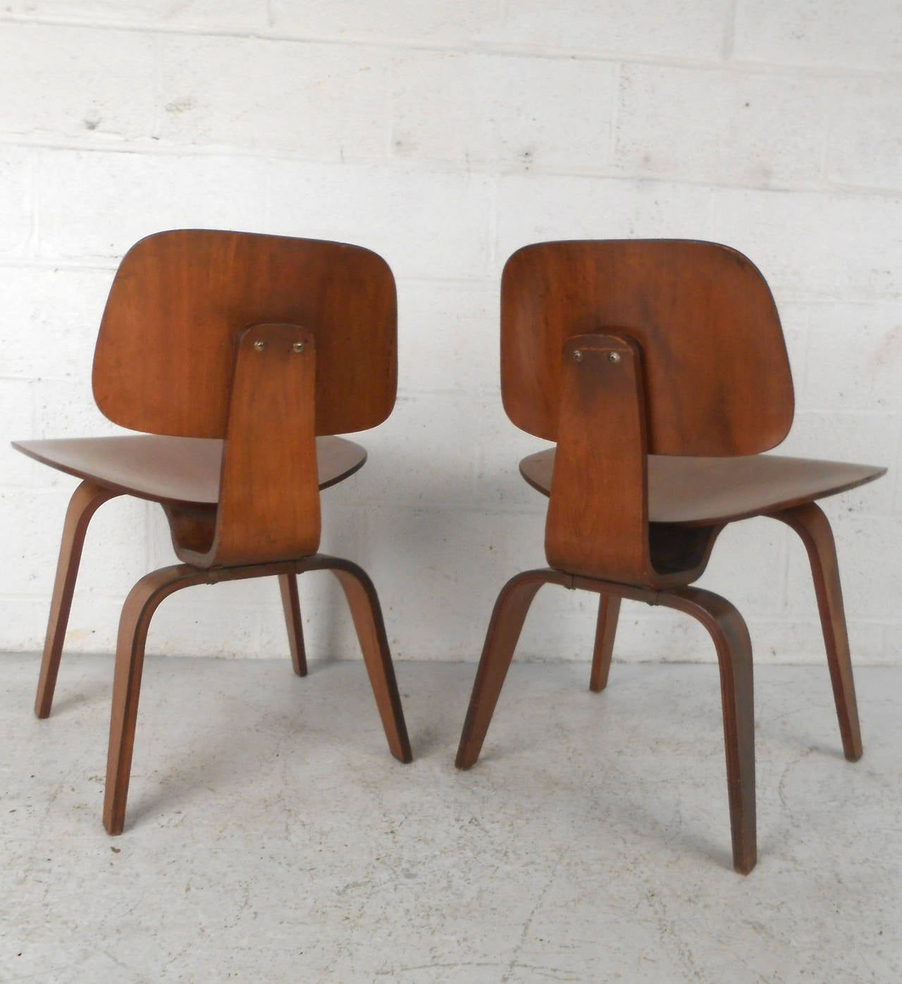 Mid-20th Century Pair of Ray and Charles Eames DCW Side Chairs
