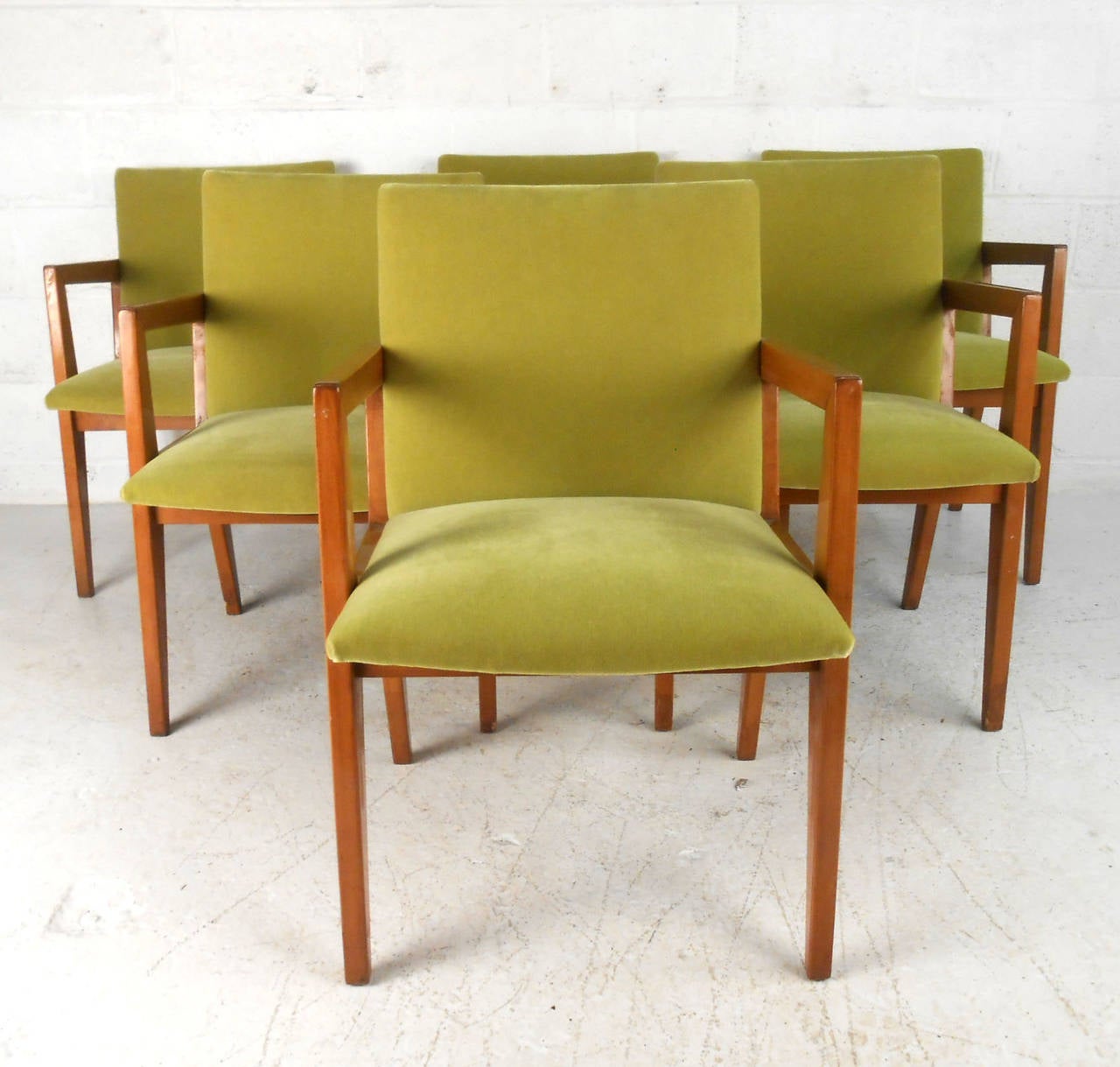 Set of Mid-Century Modern Frank Lloyd Wright Inspired Dining Chairs at ...