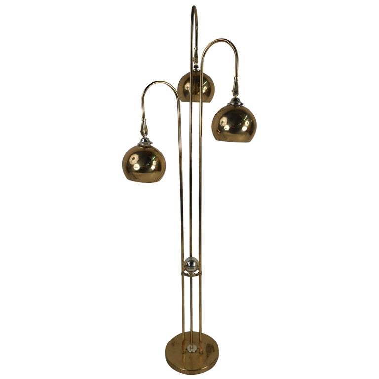 Vintage 3Globe Floor Lamp For Sale at 1stdibs