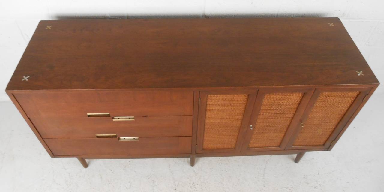 Mid-Century Walnut Credenza by American of Martinsville In Fair Condition In Brooklyn, NY