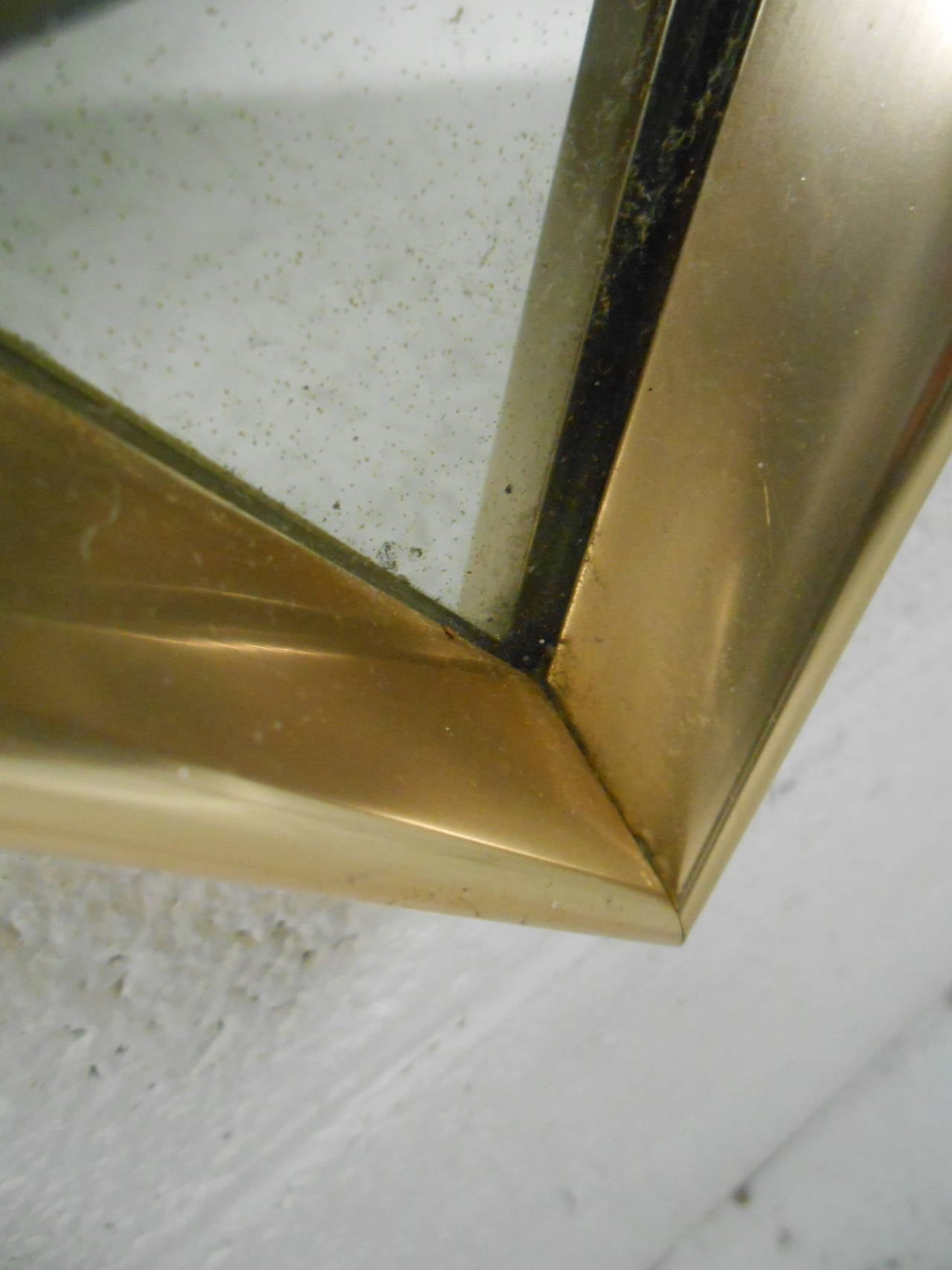 diamond shape mirror