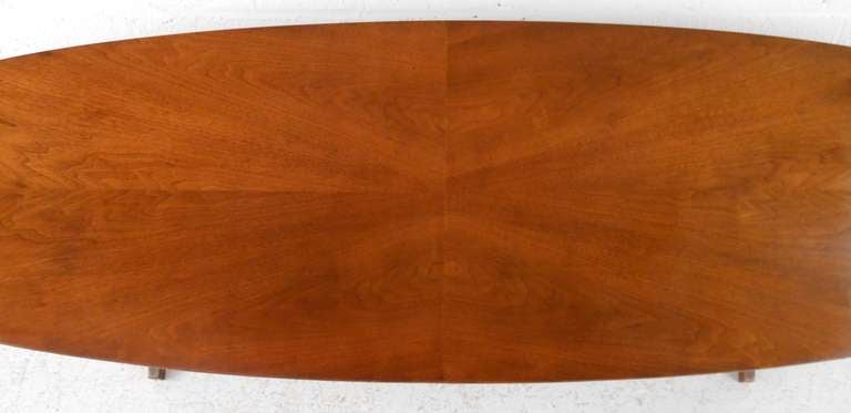 Mid-20th Century Long Mid-Century Modern Coffee Table