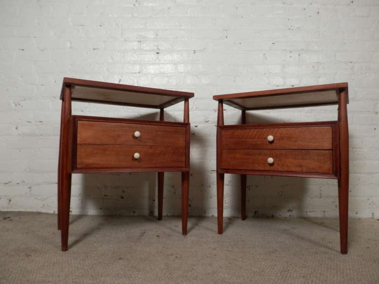 Landstrom Furniture Vintage Side Tables w/ Milk Glass Top at 1stDibs