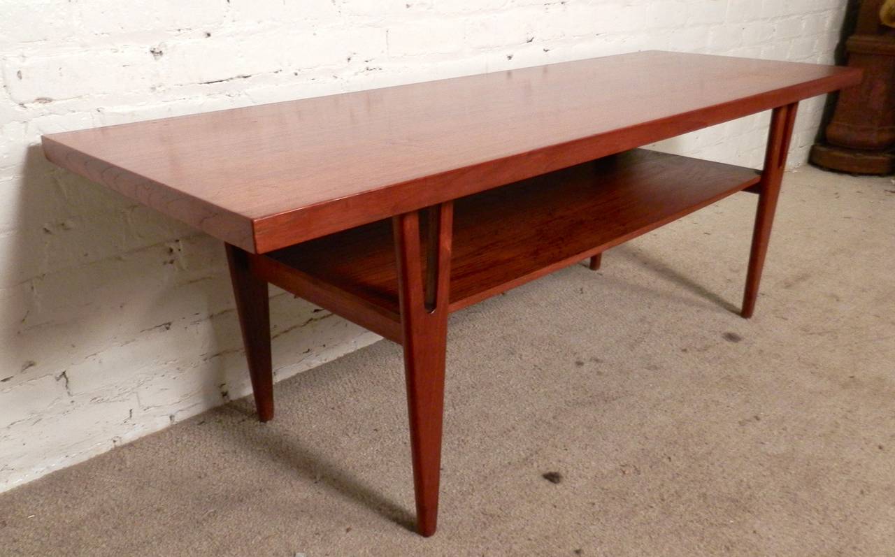 Kurt Østervig Style Teak Coffee Table In Good Condition In Brooklyn, NY