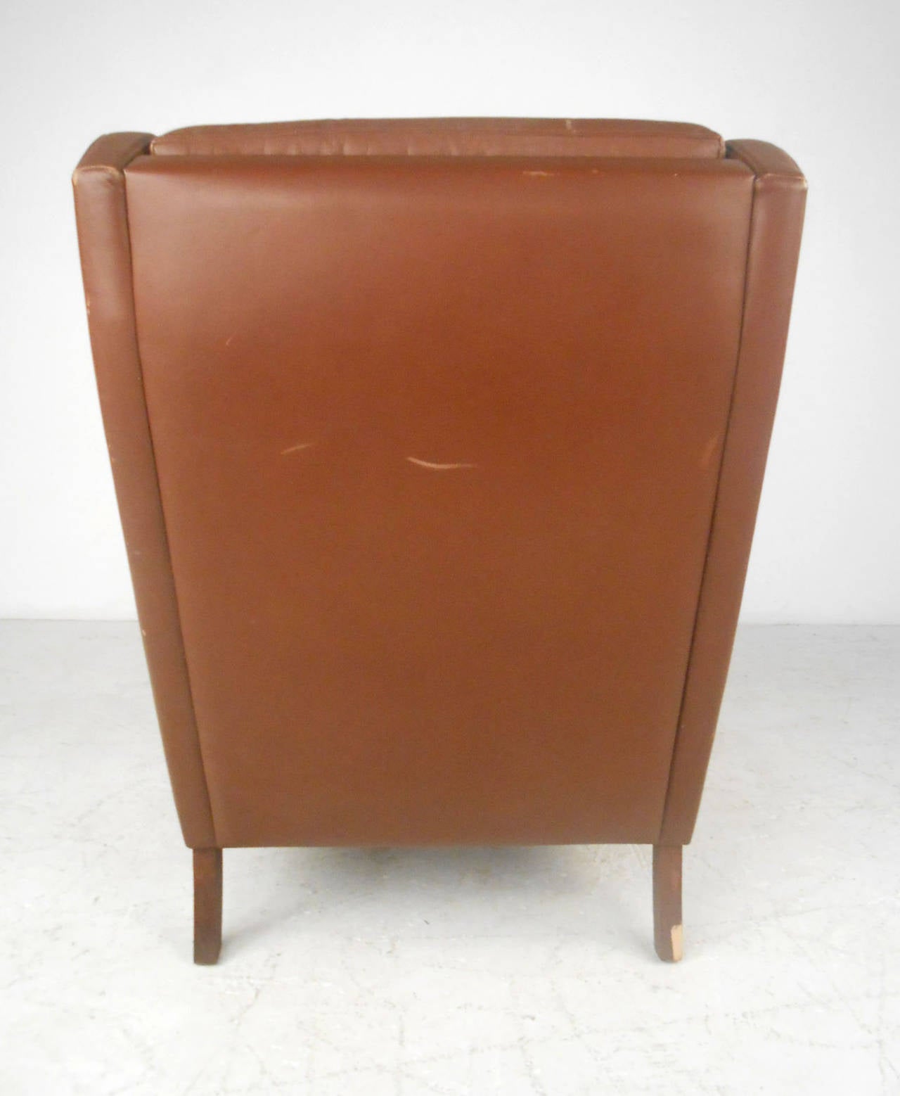 mid century leather chair vintage