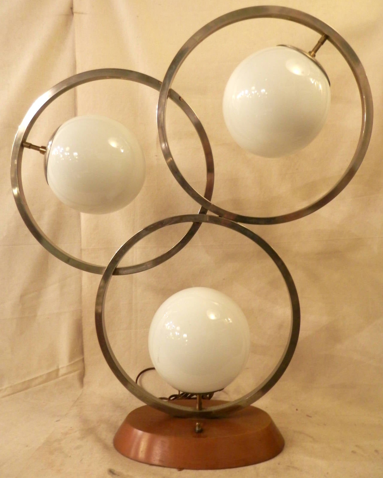 small globe table lamp