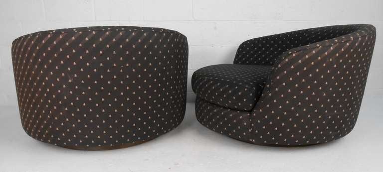 Pair of Circular Lounge Chairs at 1stdibs