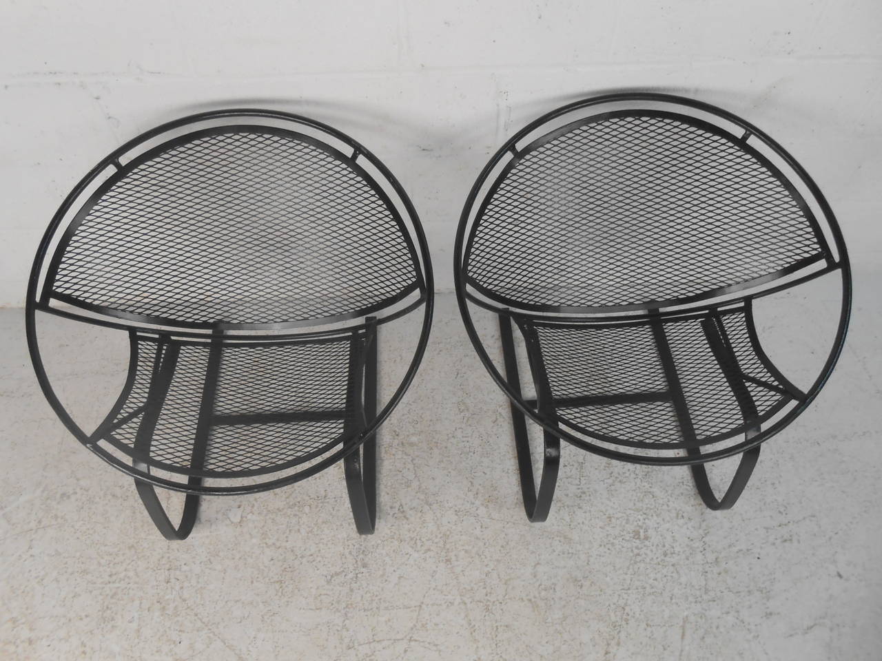 Pair Mid Century Modern Iron Cantilever Patio Chairs by Tempestini for Salterini 2