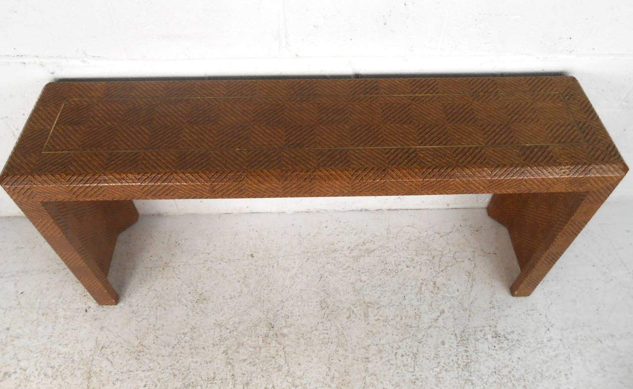 Mid-Century Modern Woven Cane Springer Style Console Table with Brass Inlay In Good Condition In Brooklyn, NY