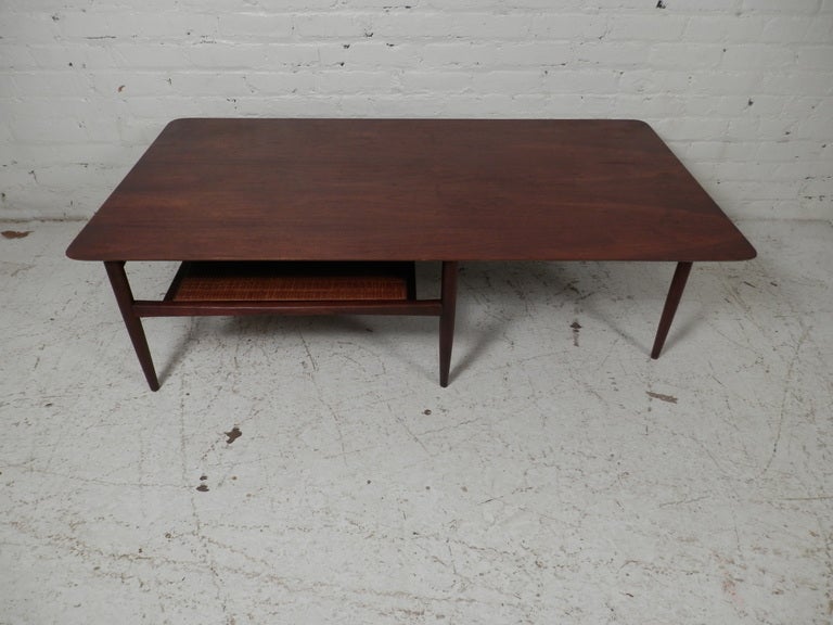 Mid Century Modern Coffee Table w/ Shelf 3
