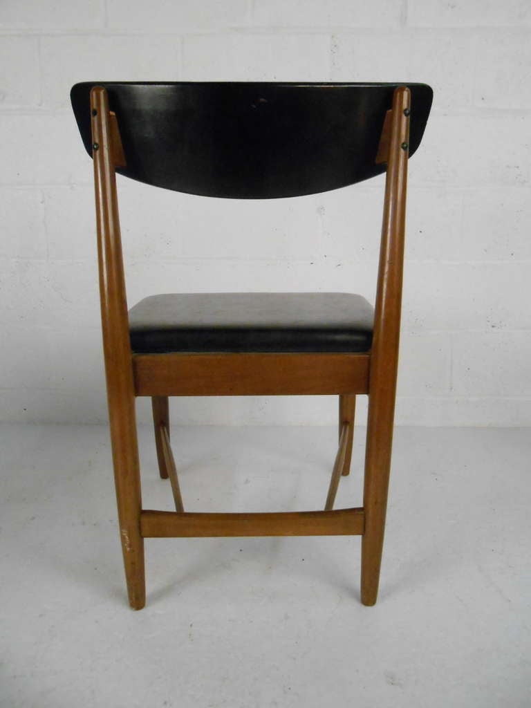 Mid-20th Century American of Martinsville Dining Chairs