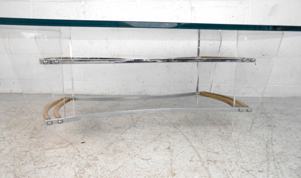 Charles Hollis Jones Lucite And Brass Cocktail Table In Good Condition In Brooklyn, NY