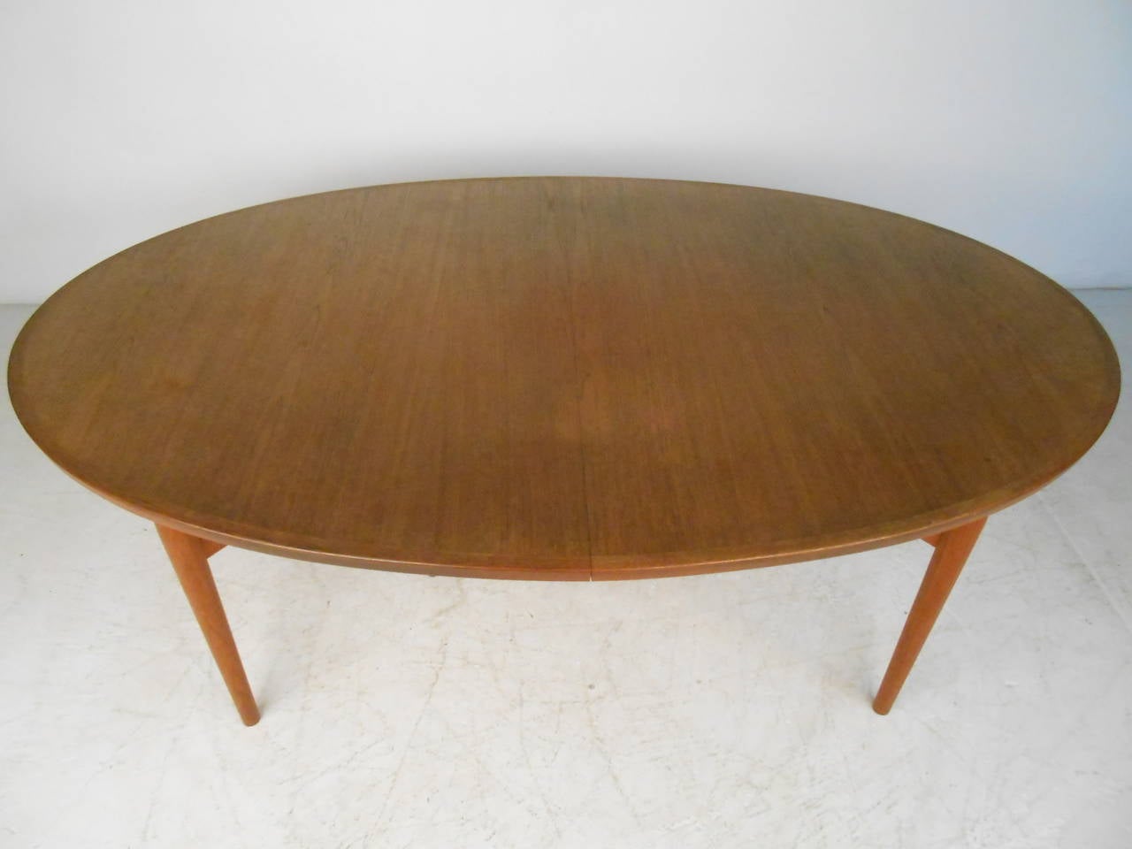Scandinavo moderno Set da pranzo in teak con otto sedie di Arne Vodder per Sibast in vendita