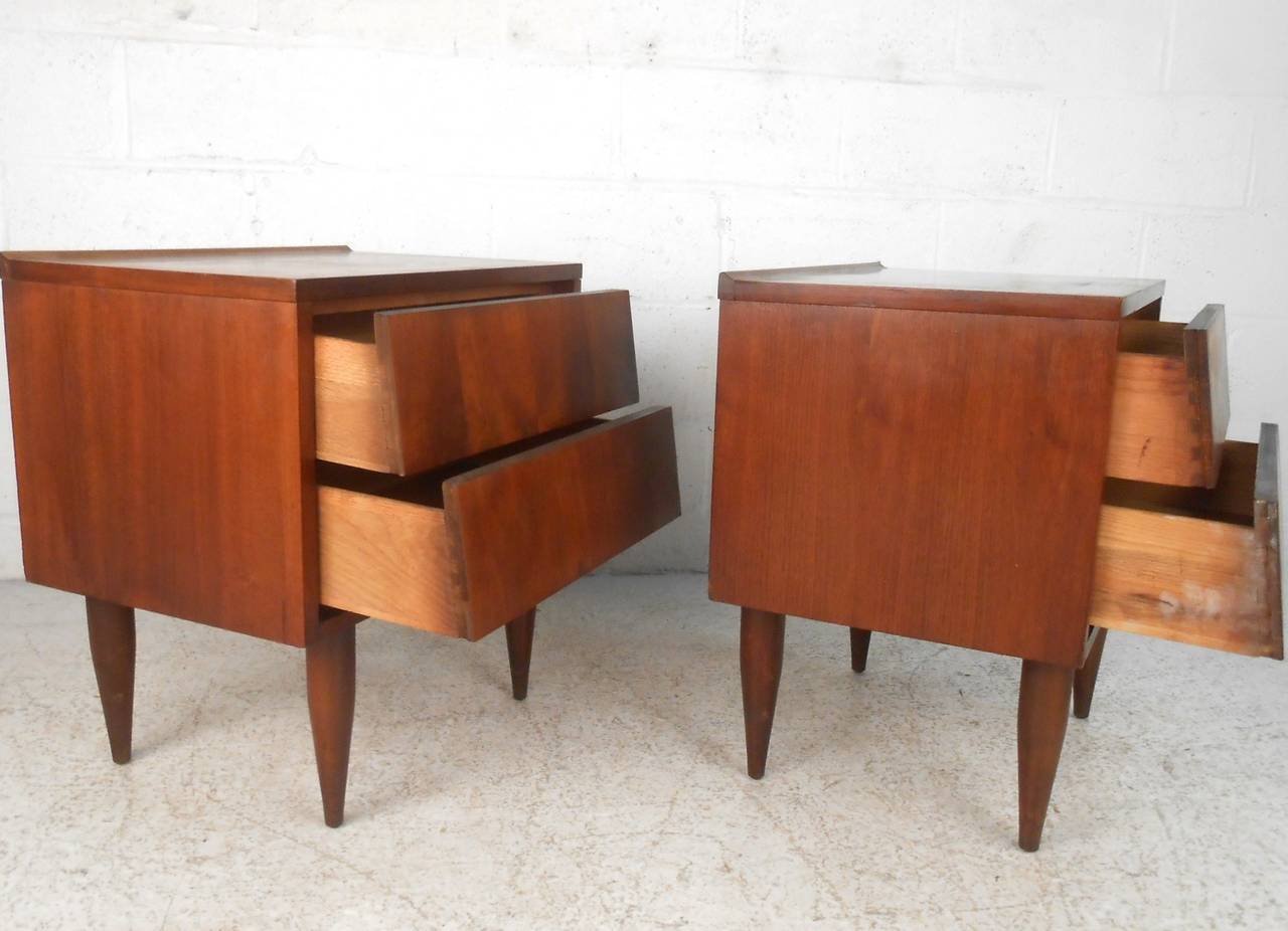 Mid-Century Modern Pair Md-Century Modern Louvered Drawer Walnut Nightstands