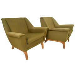 Pair of Mid-Century Modern Danish Armchairs 4