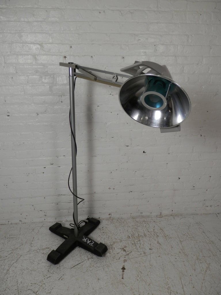 Fully adjustable medical lamp. Full height and tilt flexibility. 55-73 height.
Makes for an awesome studio lamp.

(Please confirm item location - NY or NJ - with dealer).