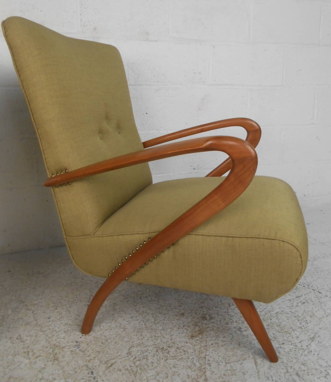 Mid-20th Century Pair of Mid-Century Modern Paolo Buffa Style Lounge Chairs